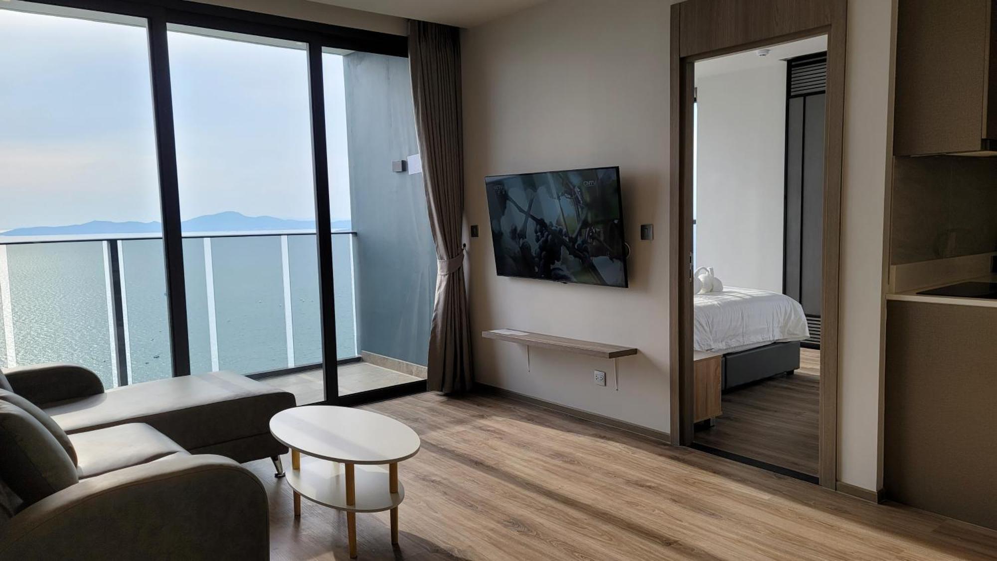 Andromeda Condo By Feng Pattaya Room photo